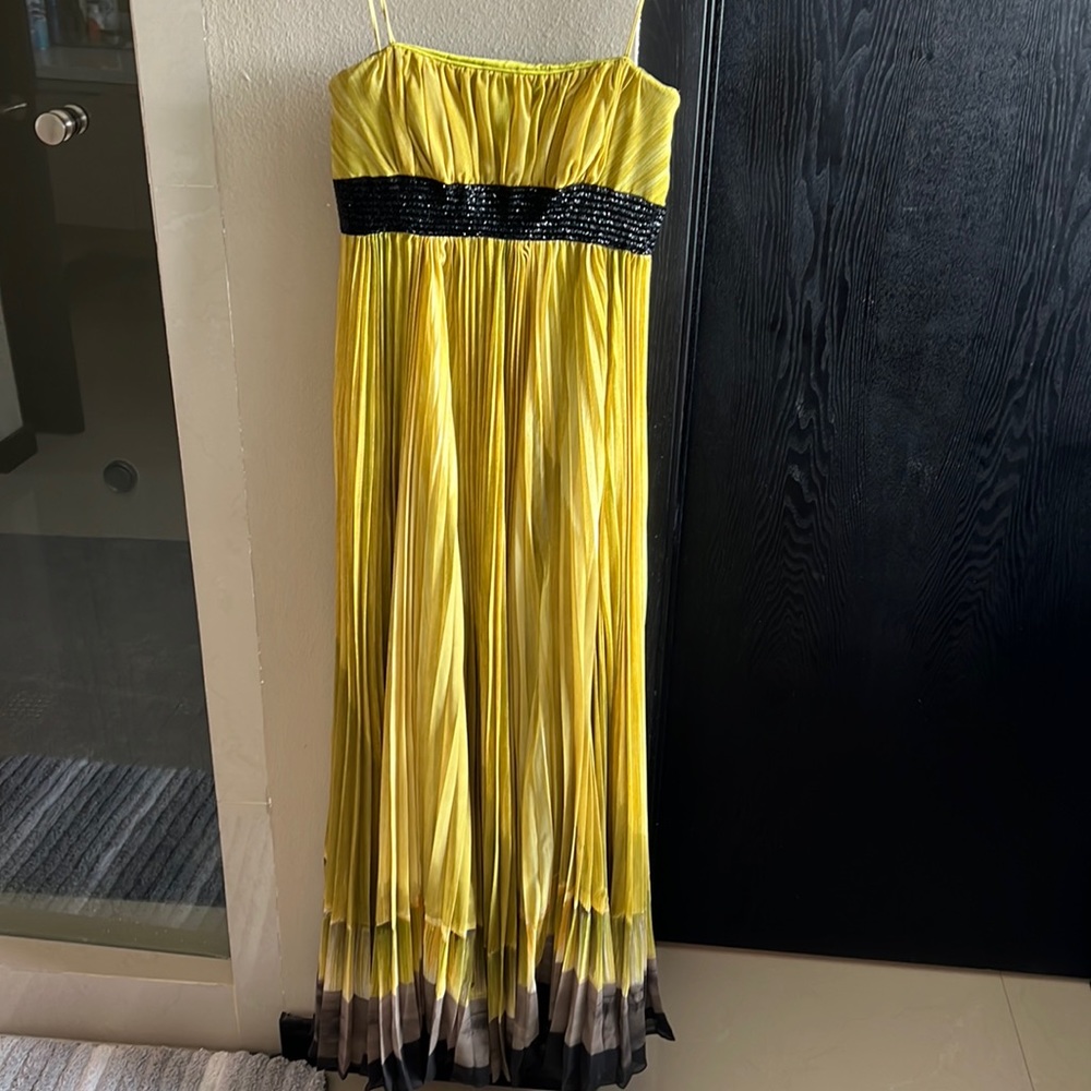 Carmen Marc valvo collection evening dress